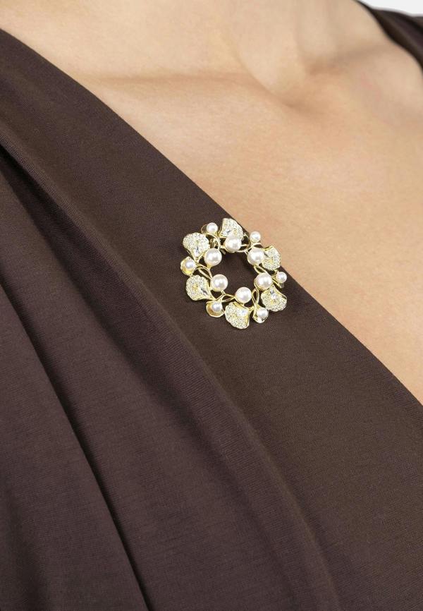 Latelita Ginkgo Leaf And Pearl Wreath Brooch Gold