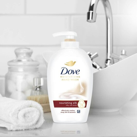 Dove Moisturising Hand Wash, Nourishing Silk for Silky & Soft Hands, 3x250ml