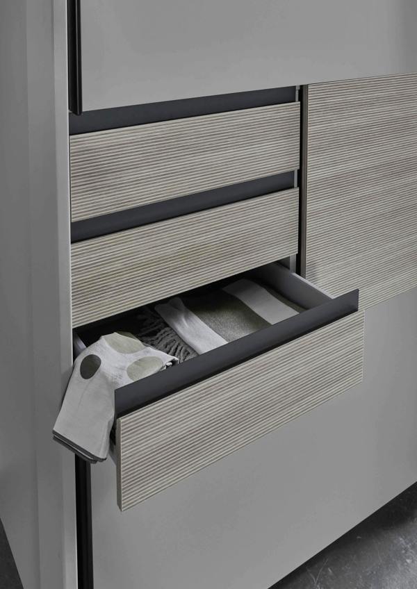 TJ's Furniture Breman 2 Door Sliding 180