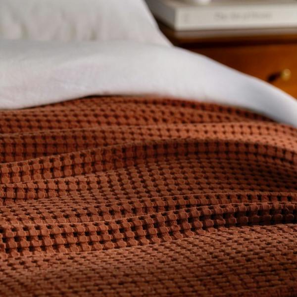 Soak&Sleep Burnt Orange Waffle Cotton Bedspread
