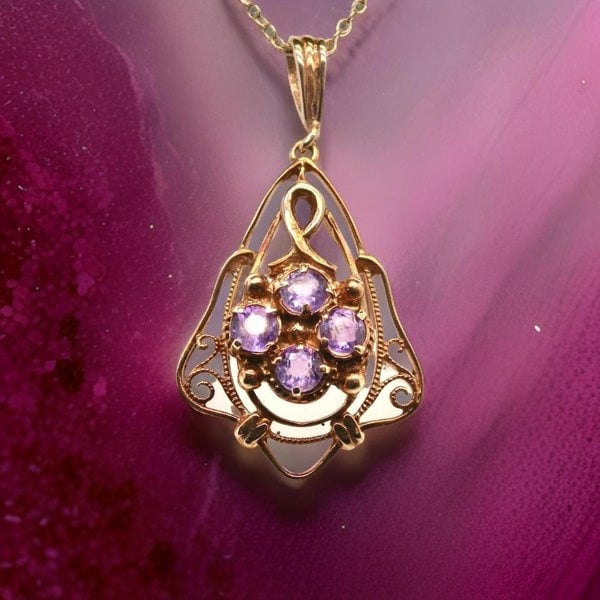 Vintage Tom An antique style amethyst pendant