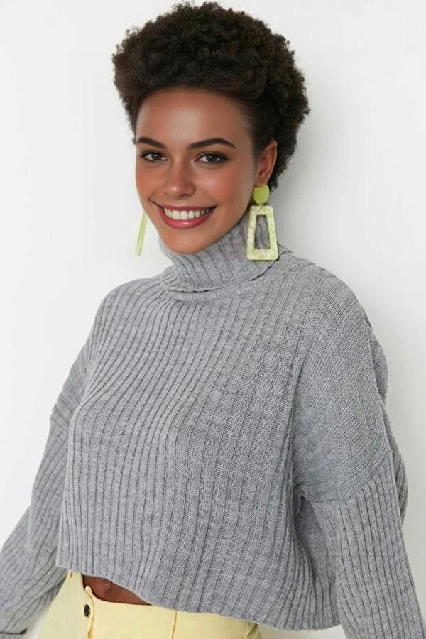 WOVCOR Crop Basic Knit Sweater