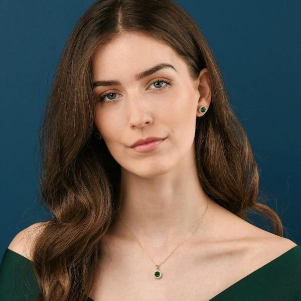 namana Gold Plated 925 Sterling Silver Green Round Halo Pendant Necklace For Women