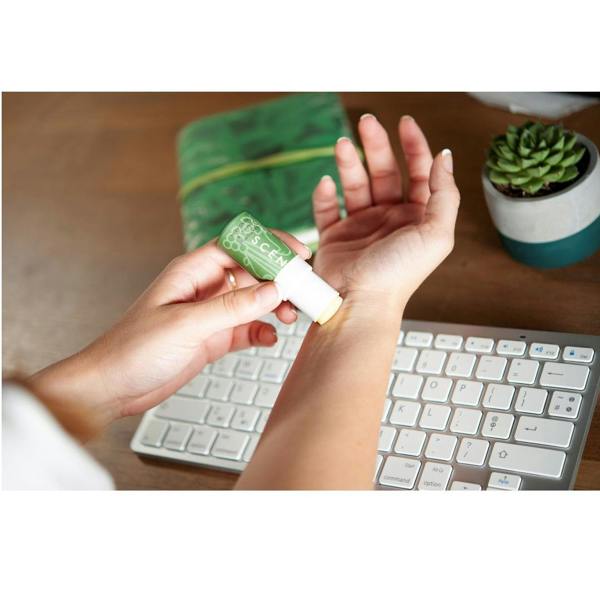 Recovery balm for De-stress, this recovery balm blends calming essential oils, offering relaxation and relief after a demanding day or workout.