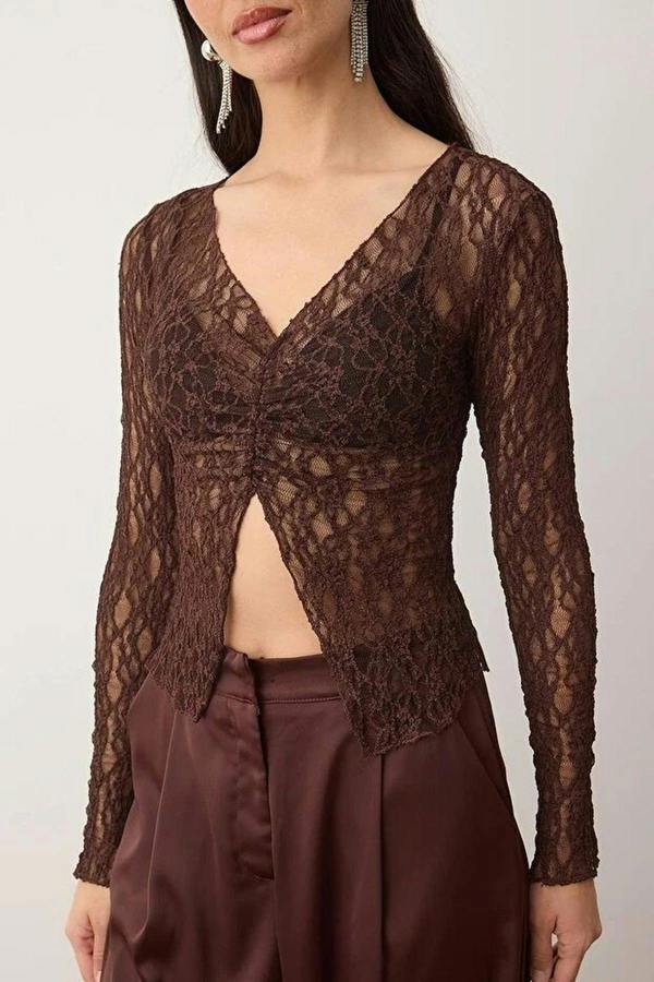 WOVCOR Unlined V-Neck Lace Party Blouse