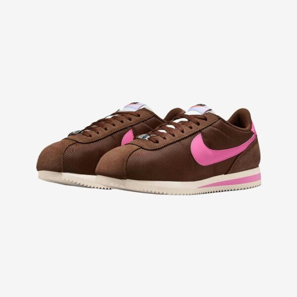 Nike DZ2795-203 Sneakers   in  Black