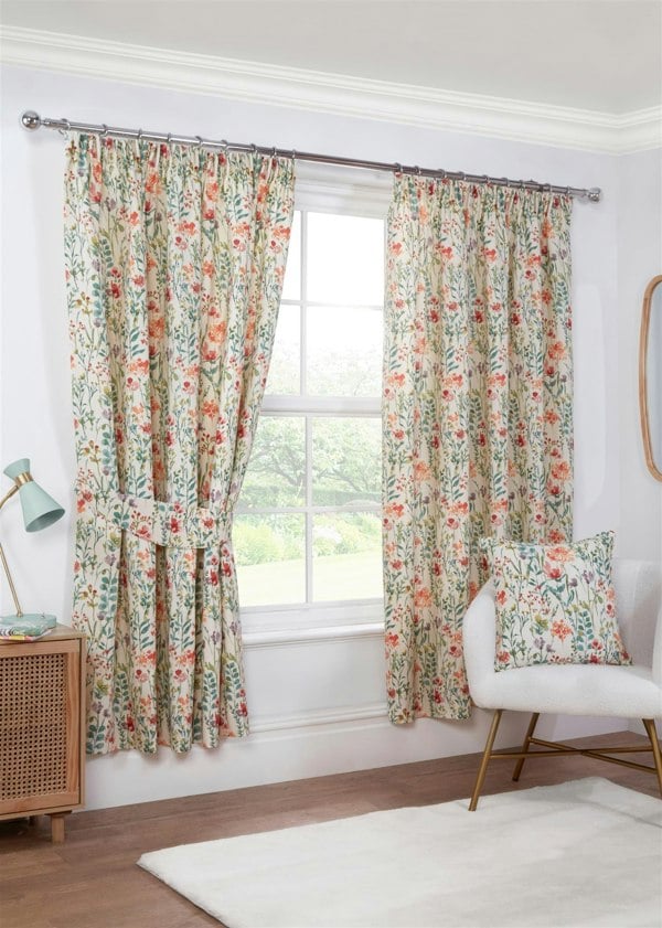 Sundour Amaryllis Pencil Pleat Curtains