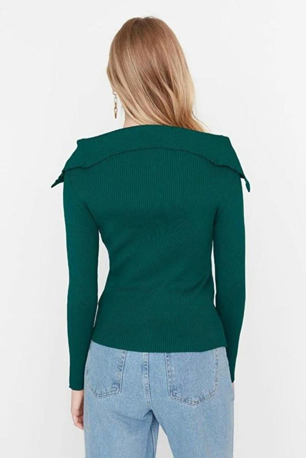 WOVCOR Carmen Collar Knit Sweater