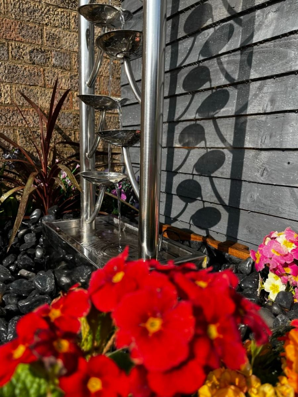 Tranquillity Water Features Santiago Stainless Steel Solar Water Feature