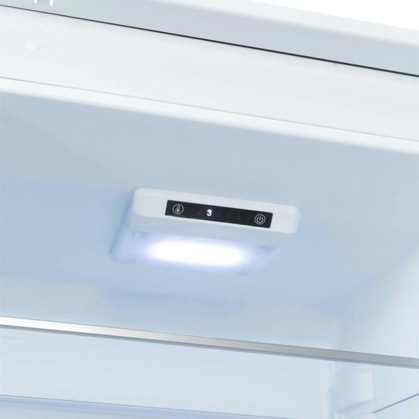 Willow 228L Integrated Fridge Freezer WBI5050DSW - Built In
