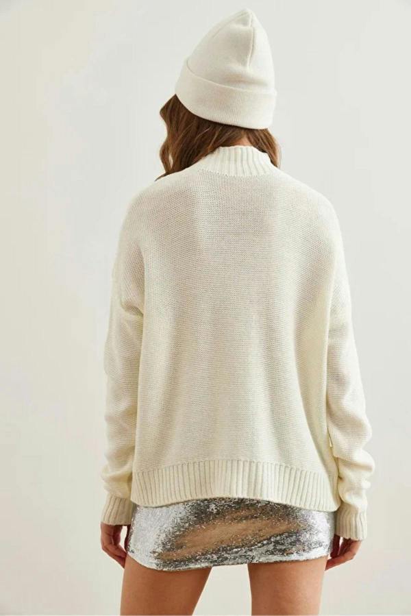 Hoxton Gal High-Neck Cable Knit Sweater