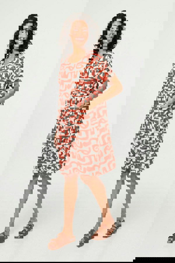 Rust | Abstract 1/2 Sleeve Knee Length Dress
