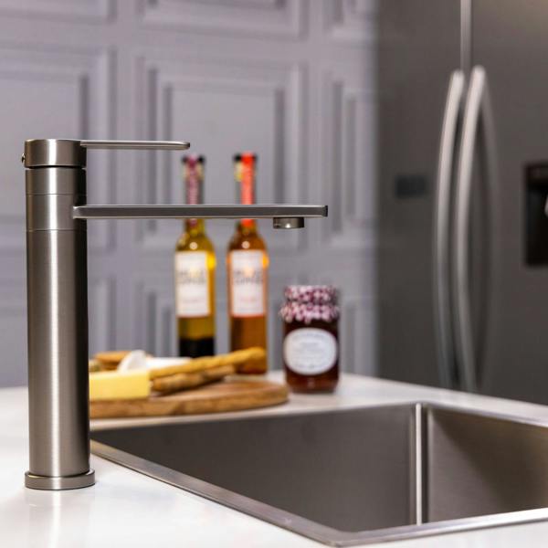 Flode Anka | Single Lever Kitchen Tap | Mono Design | Brushed Steel