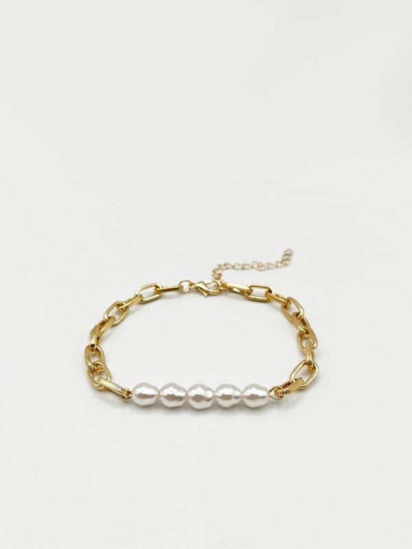 SVNX Gold Coloured Bracelet with pearl detail
