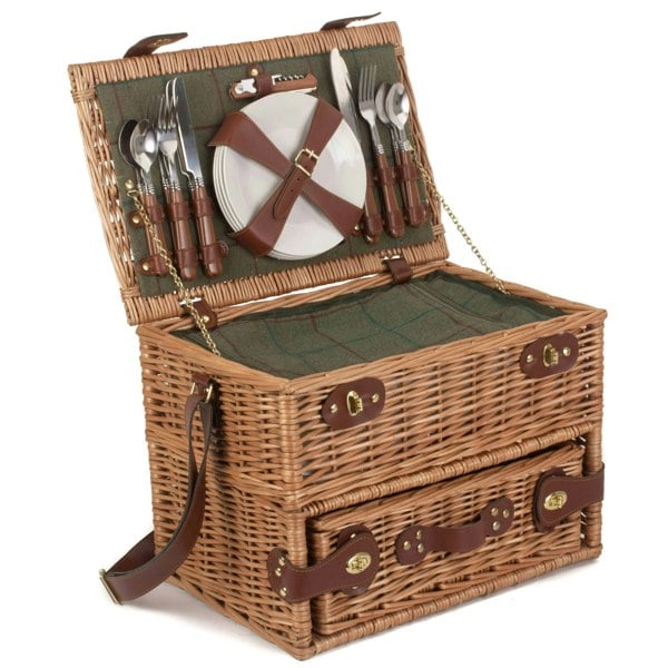 4 Person Traditional Picnic Basket