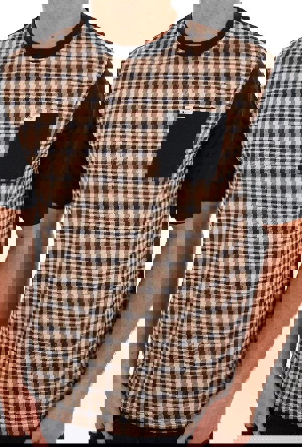 Aquascutum Men's Iconic Check Pocket T-Shirt
