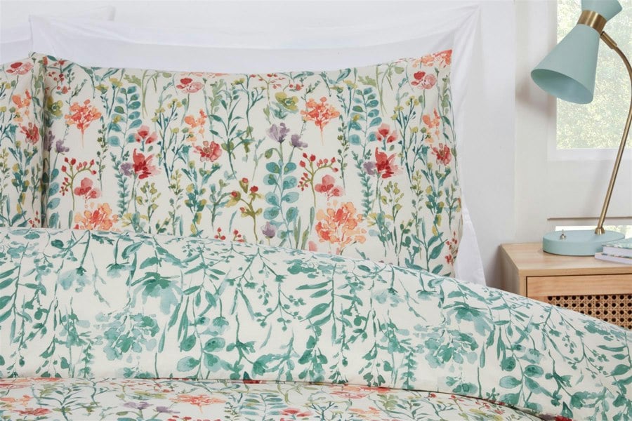 Prestigious Textiles Amaryllis Floral Duvet Cover Set