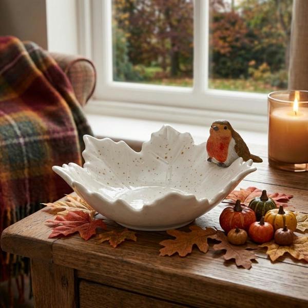 Garden Greatness Sculpted Autumn Robin Leaf Serving Bowl