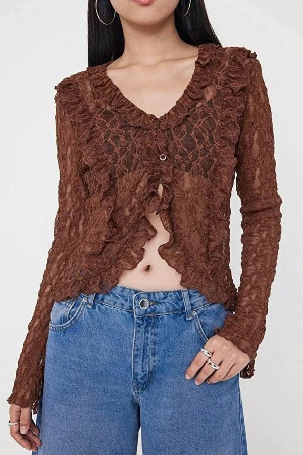 WOVCOR Flare Sleeve Knit Blouse with Ruffle & Lace Detail