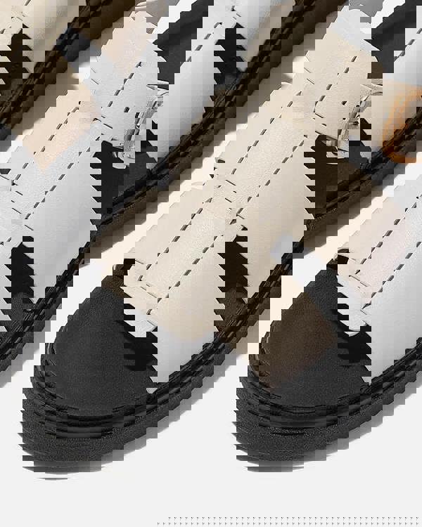 FitFlop Womens Gen-FF Leather Fisherman Sandals - Paris Beige A99