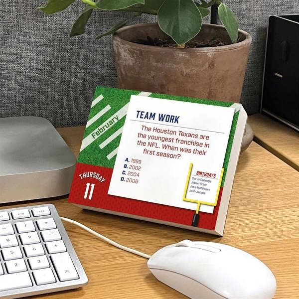 NFL American Football Trivia Desk Calendar 2027, Desk Calendars, Day To View, Sports, Gift