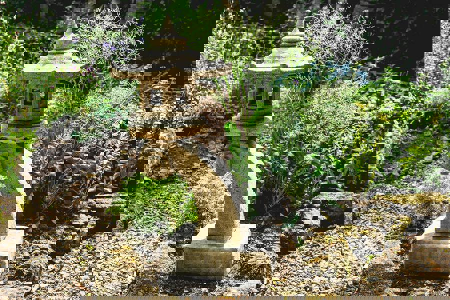 Stone Cast Cantilever Pagoda for the Garden