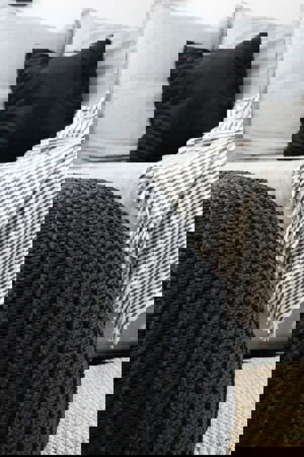 Large knitted pouffe CHARCOAL - Zuri House