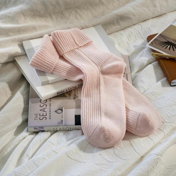 Blush Pink Supreme Cashmere Bed Socks bedroom detail | Soak and Sleep