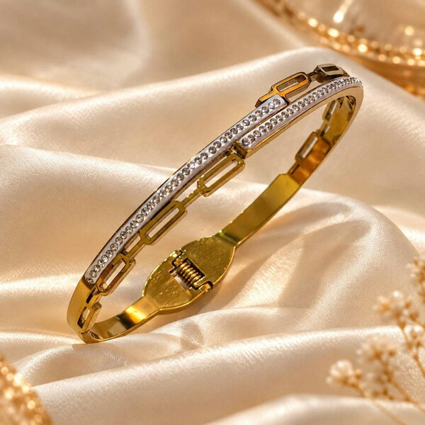 The Colourful Aura 18ct Gold Plated Clear Crystal Paperclip Link Open Cuff Bracelet