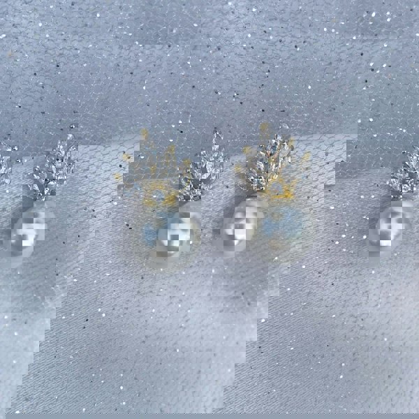 pearl drop earrings small gold vintage inspired