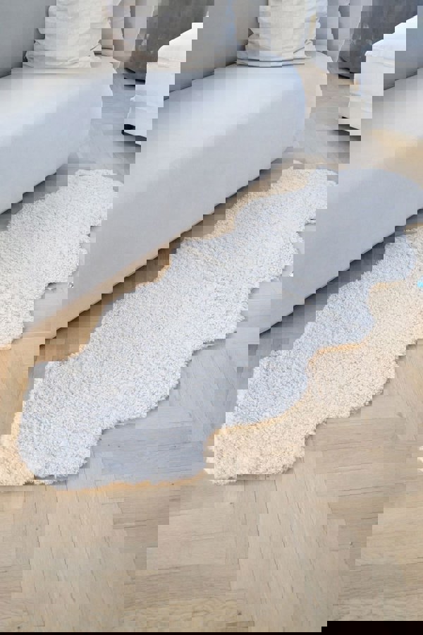 New Zealand Sheepskin | Short Curly Wool | Rug 180 cm