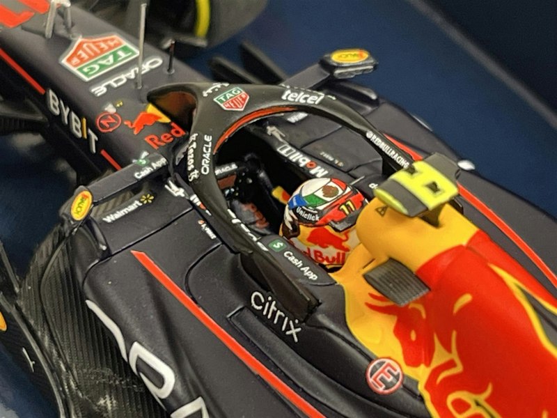 Minichamps Sergio Perez Red Bull Racing RB18 Saudi Arabian GP 2022 1:43 Scale 417220111