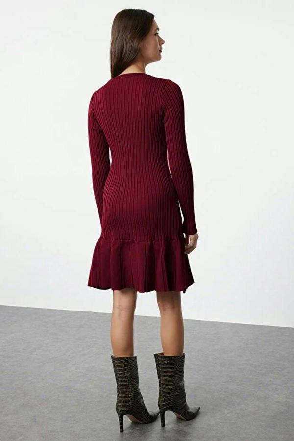 WOVCOR Mini Pleated Knit Dress