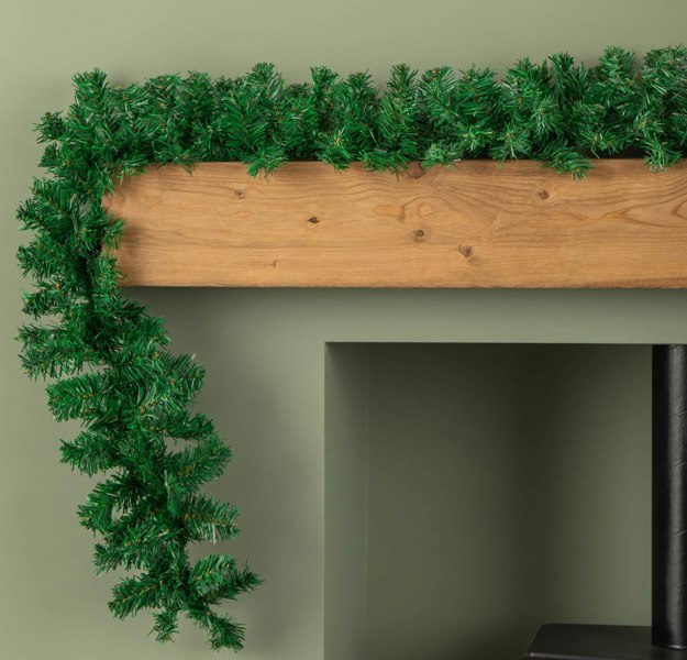 Samuel Alexander 2.7m x 20cm Plain Green Christmas Garland with 260 Tips