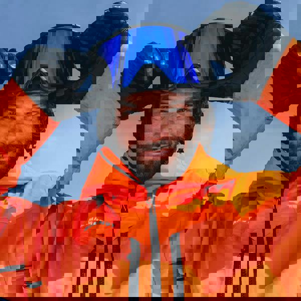 Smith Ski Goggles Squad 2QJ 4L Black ChromaPop Pro Photochromic Blue Mirror