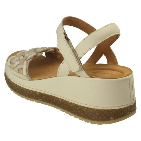 Clarks Womens Clarks Wedge Sandals Kassanda Bar