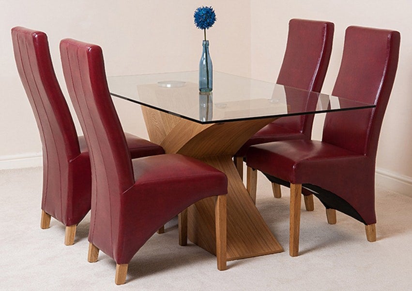 That's Furniture Valencia Oak Small Glass Dining Table & Lola Leather Chairs