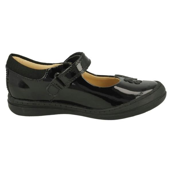 Clarks Girls Clarks Butterfly Detailed School Shoes Scooter Daisy