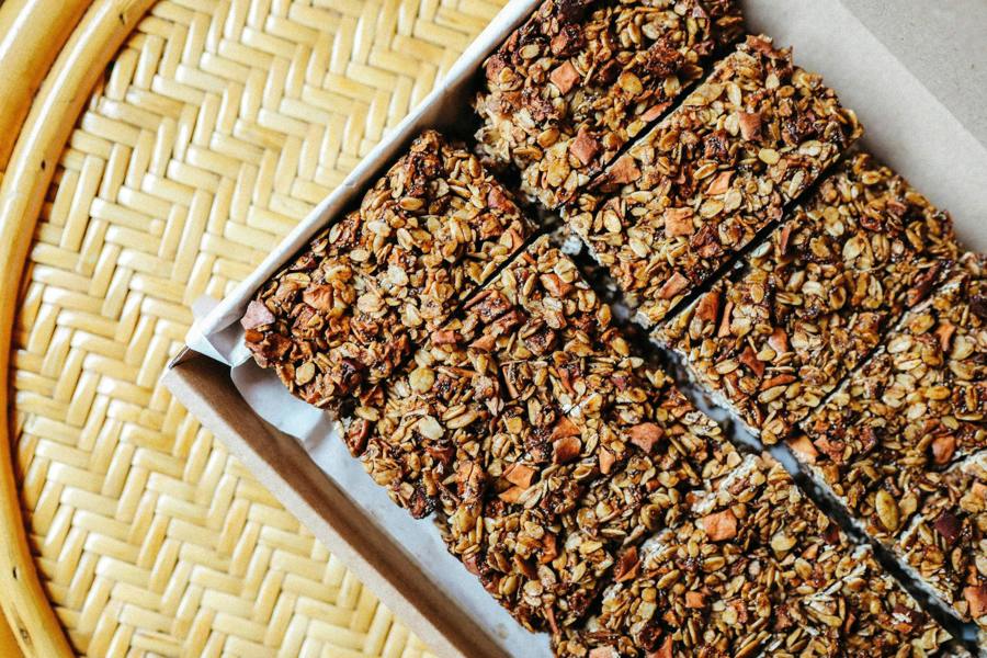 Sweet and Wild Organic Apple + Cinnamon Granola
