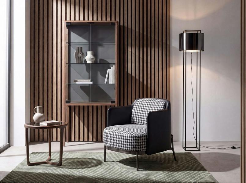 Angel Cerdá Floor lamp in black and glossy gold PVC and black steel 8092