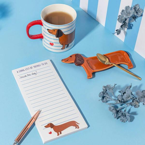 Sausage Dog Tea Bag Rest - lifestyle shot