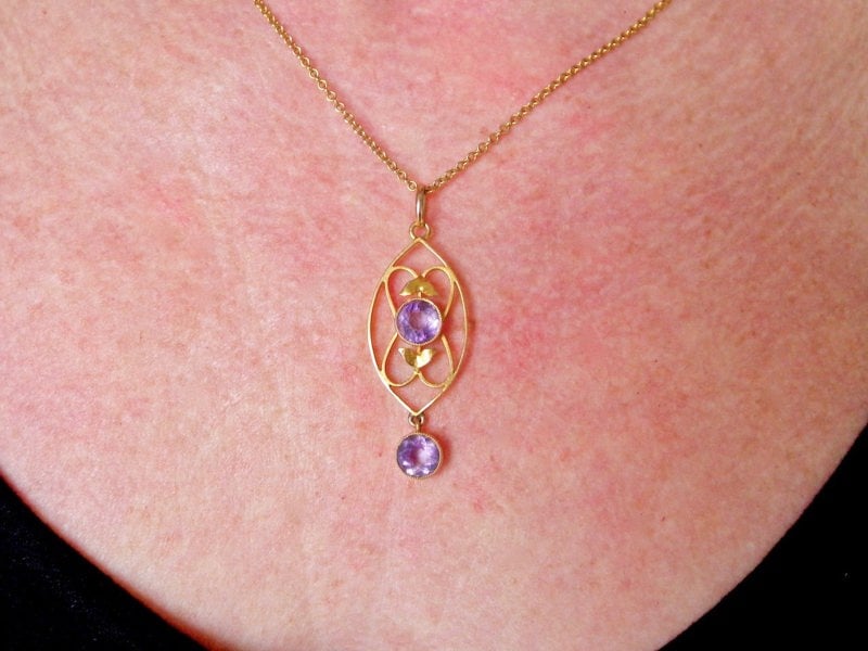 Vintage Tom An Edwardian amethyst pendant