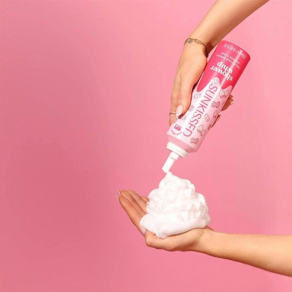 Sunkissed x CoppaFeel! Shower Whip Foam Check Your Berries 250ml