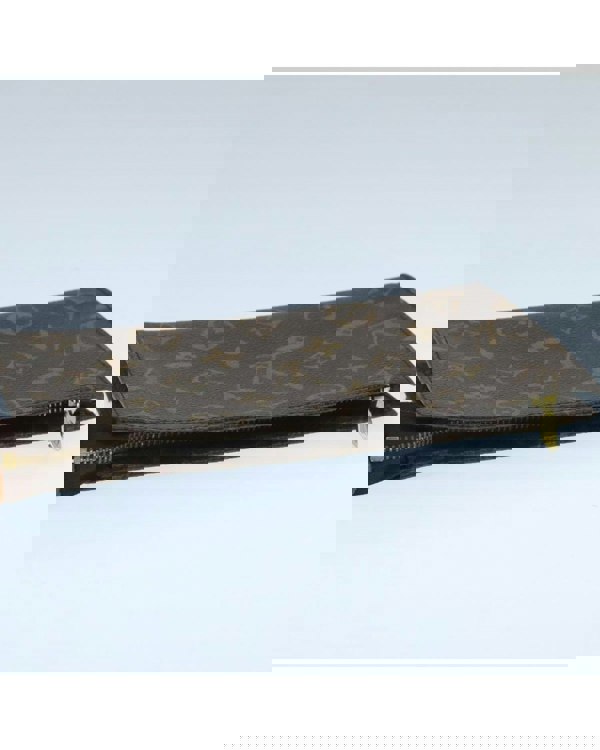 201933052.jpg
