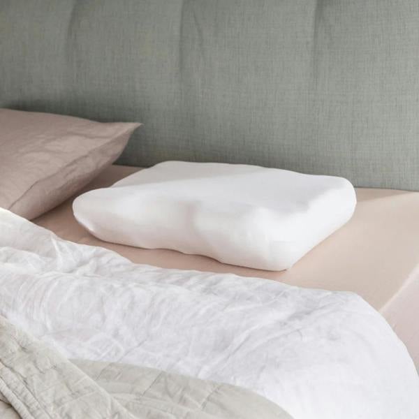 Putnam Pillow Putnams sleep on back pillow support foam back neck pain made in the UK