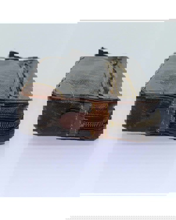 172608225.jpg