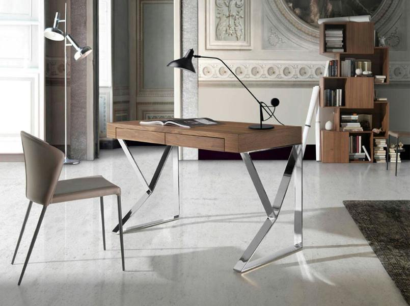 Angel Cerdá Walnut and chrome-plated steel desk 3015