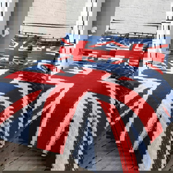 Velosso Union Jack Reversible Printed Cotton Blend Duvet Cover and Pillowcase Set