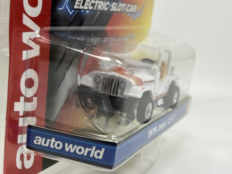 Auto World Slot Cars 1979 Jeep CJ-7 White HO Scale Slot Car X Traction Auto World SC368-4