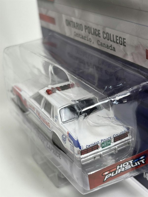 Greenlight 1987 Chevrolet Caprice Ontario Police College Canada Hot Pursuit 1:64 42970B